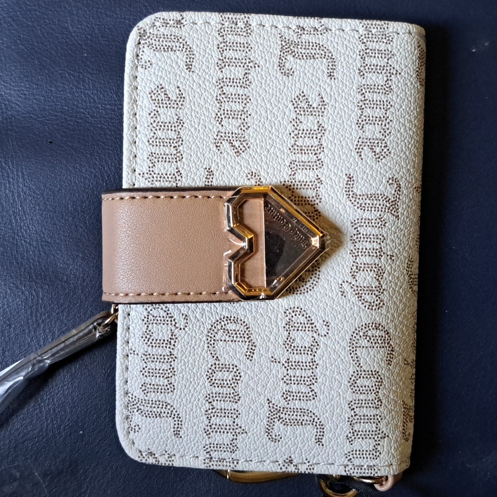 Juicy Couture Card Wallet with Keyring NWT - Picture 4 of 7